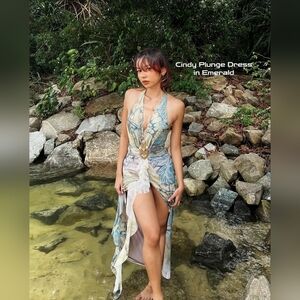 Jaded London Cindy Plunge Maxi Dress in Emerald